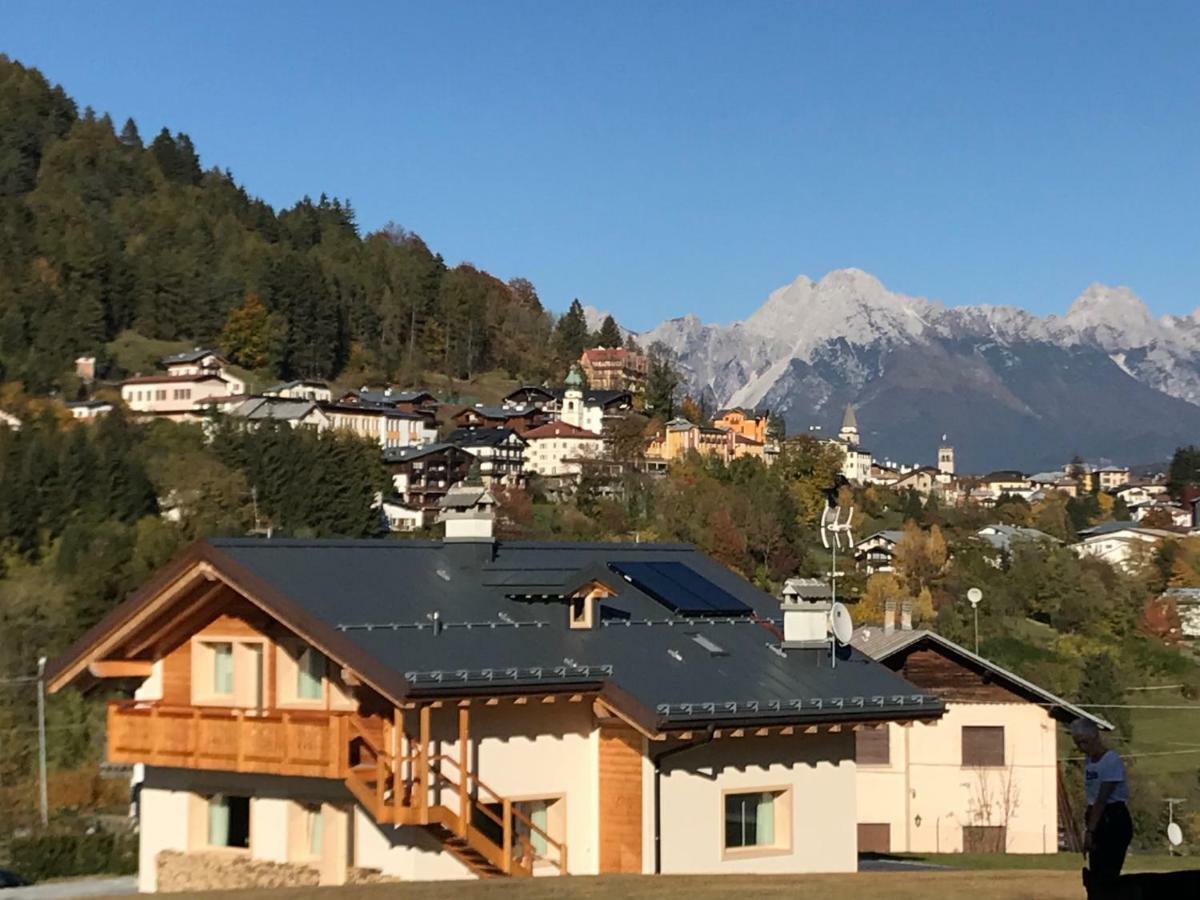 Chalet Delle Dolomiti Пьеве-ди-Кадоре Экстерьер фото